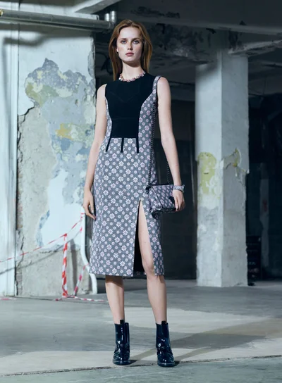 Look 32